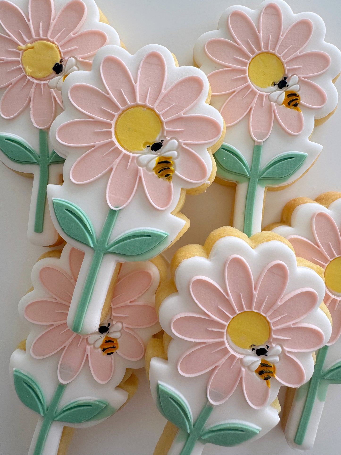 Flower & Bee Stamp & Cutter