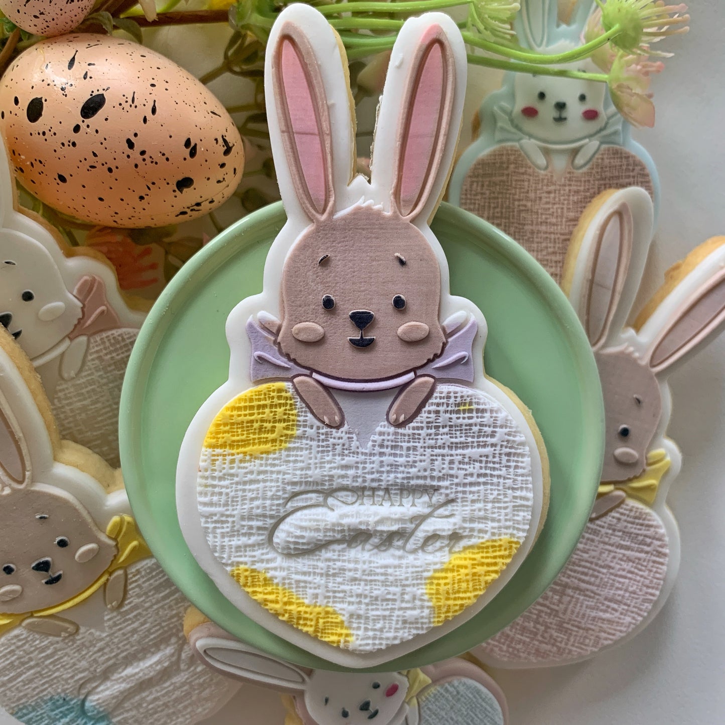 Bunny With Textured Heart Cookie Stamp and Cutter
