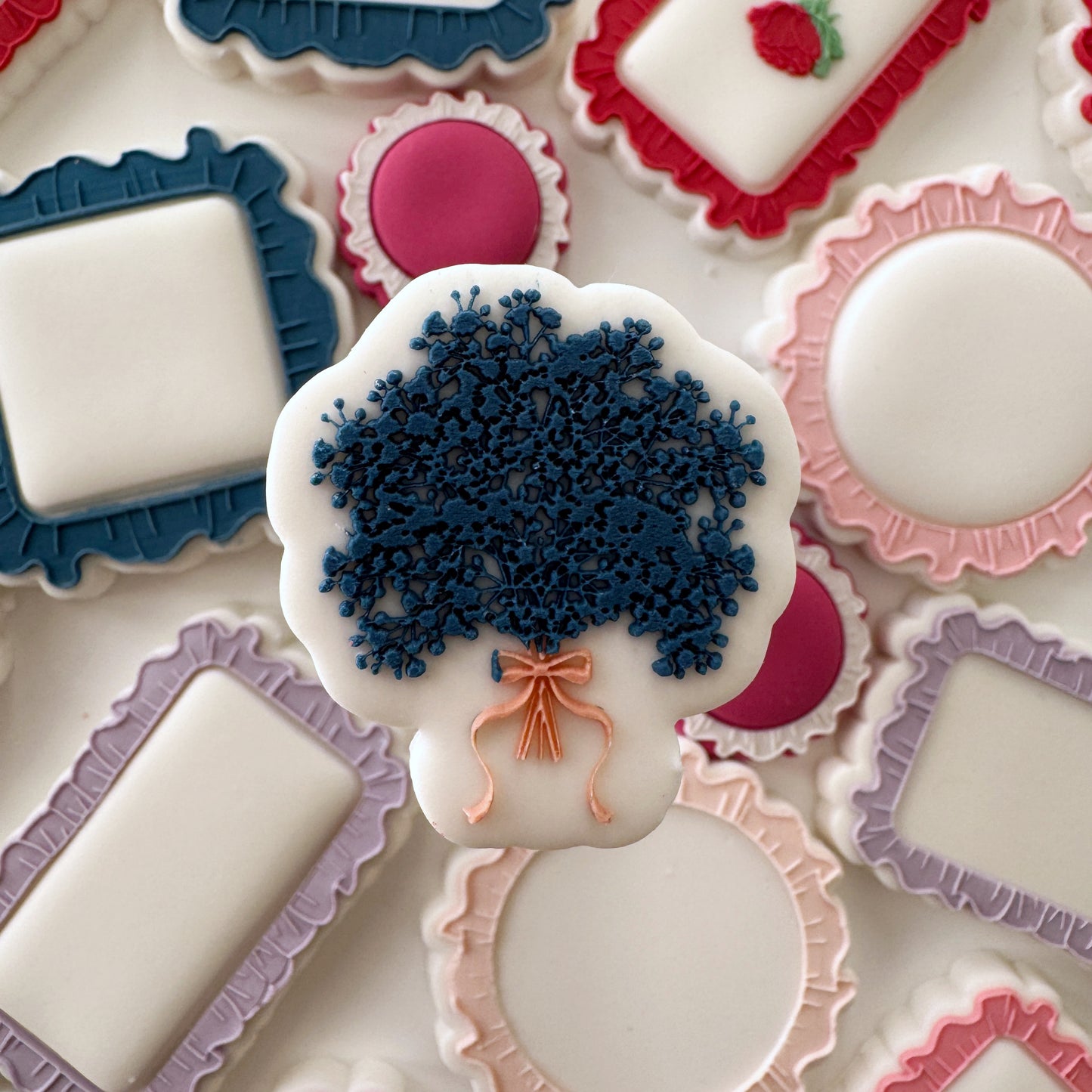 Mini Baby Breath Cookie Stamp & Cutter