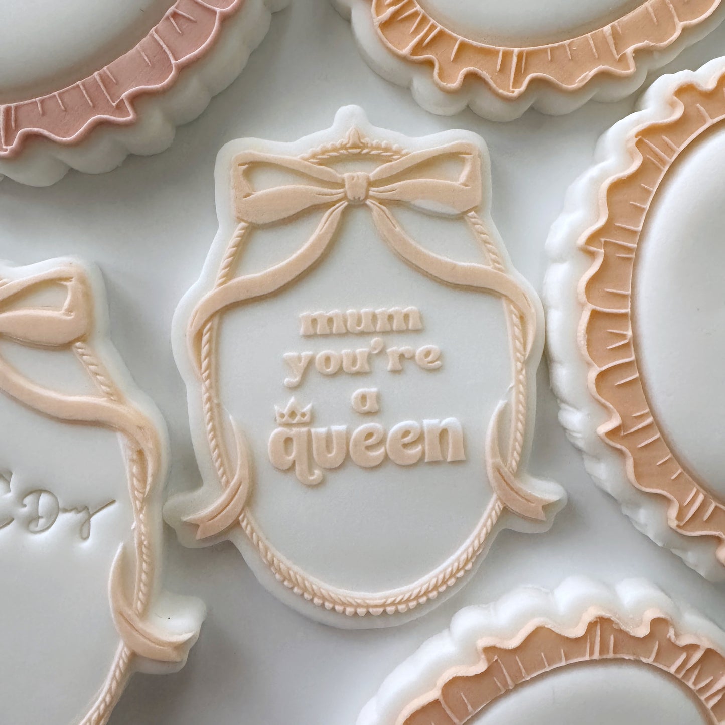 Mum you’re a Queen Frame Cookie Stamp & Cutter