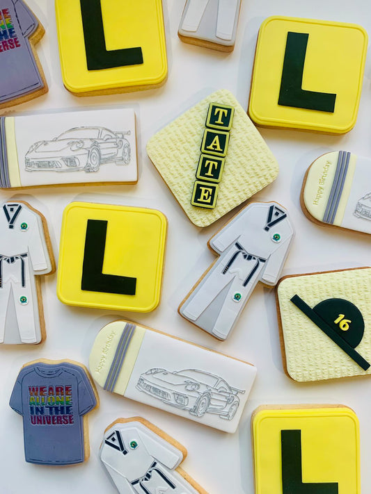 Taekwondo Uniform Cookie Stamp & Cutter