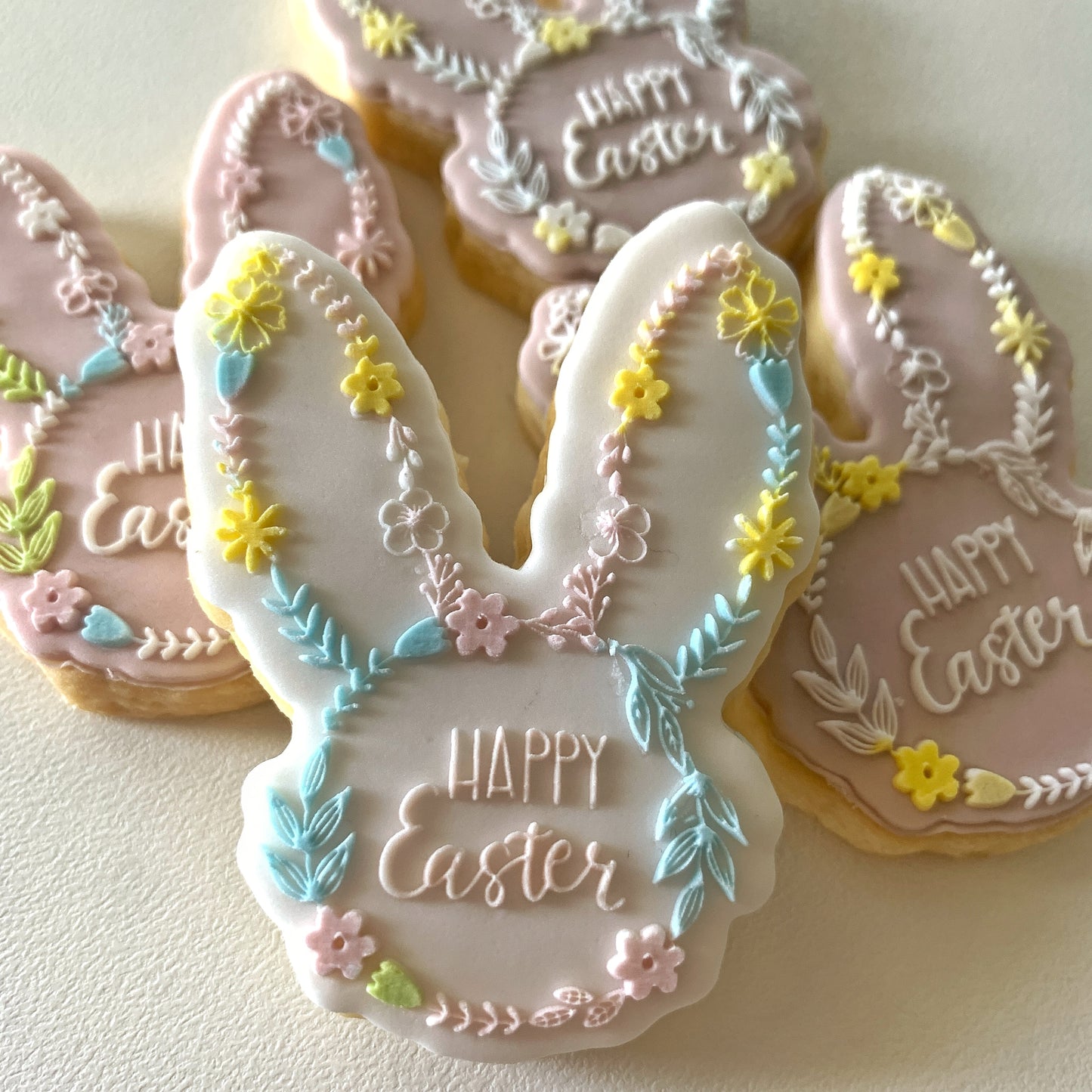 Floral Bunny Ears Happy Easter Cookie Stamp and Cutter