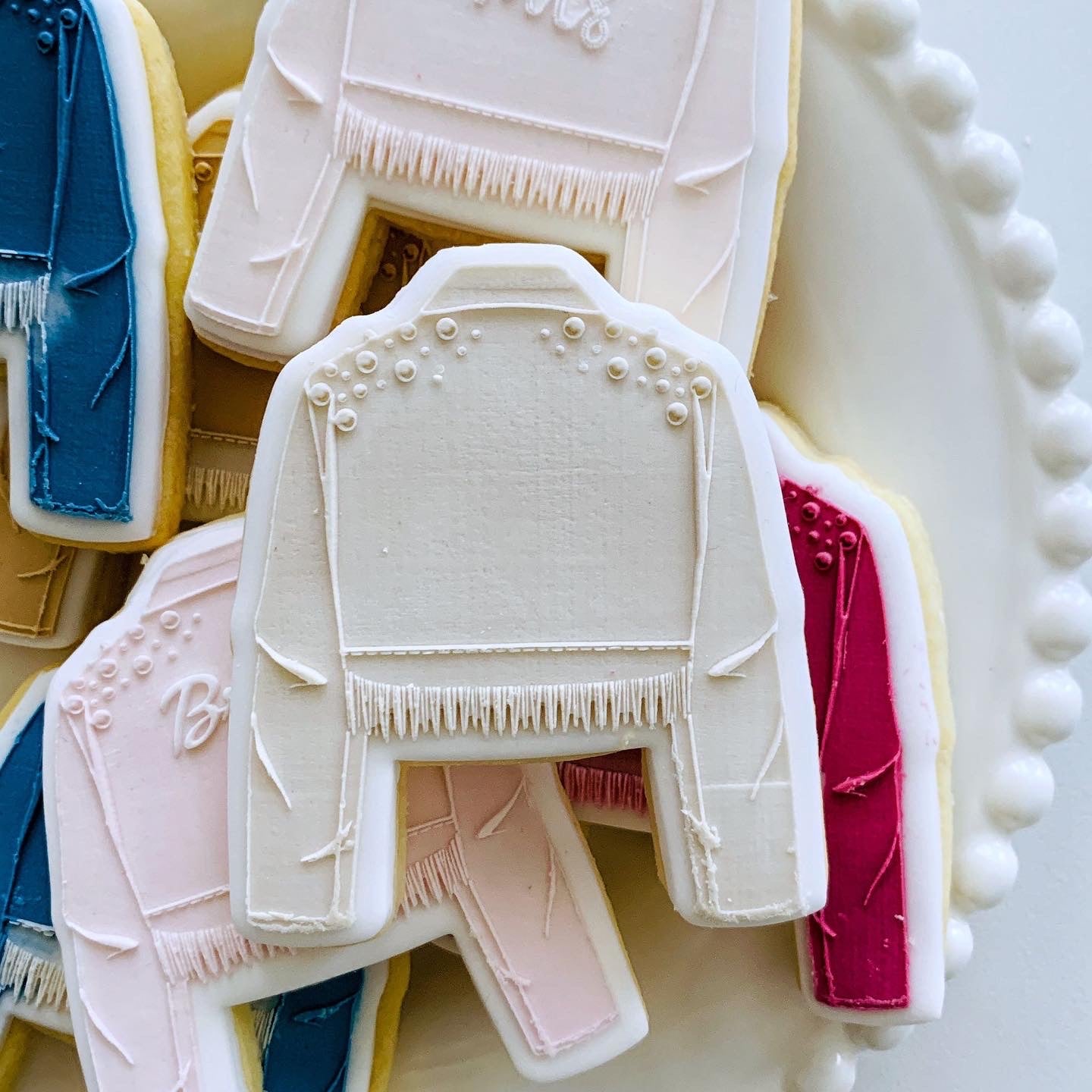 Pearl Denim Jacket Cookie Stamp & Cutter