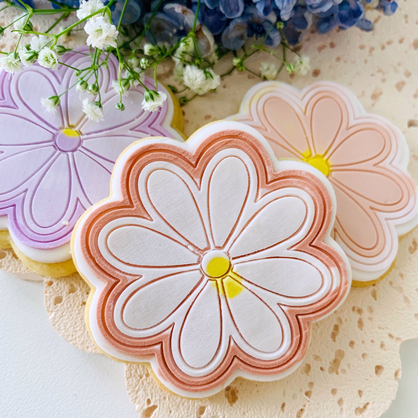 7cm Groovy Flower Cookie Stamp & Cutter