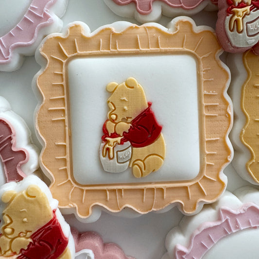 Mini Pooh Bear Cookie Stamp & Cutter