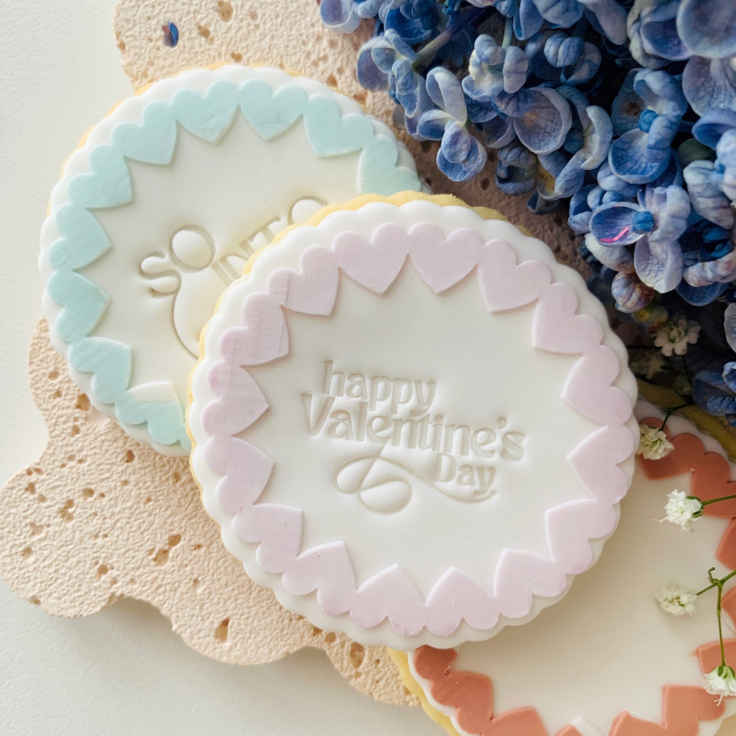 7cm Round Heart Border Cookie Stamp & Cutter