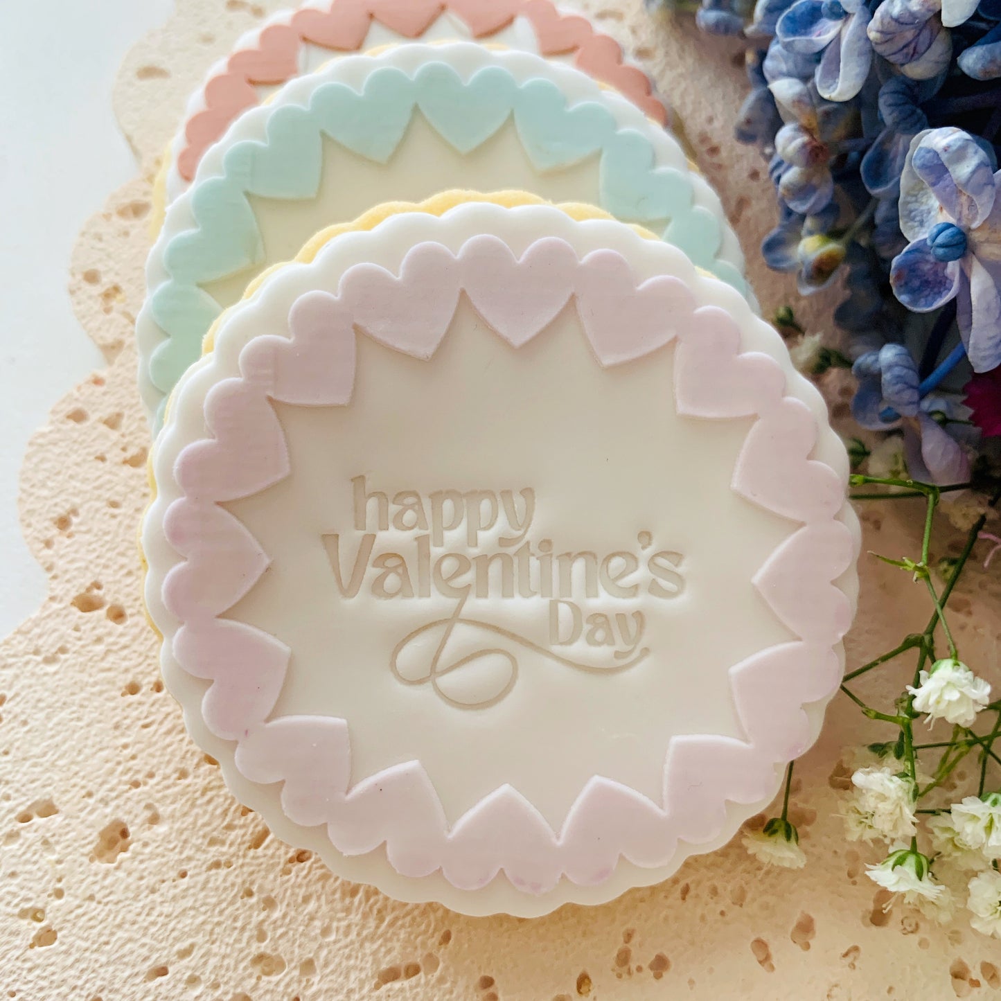 7cm Round Heart Border Cookie Stamp & Cutter