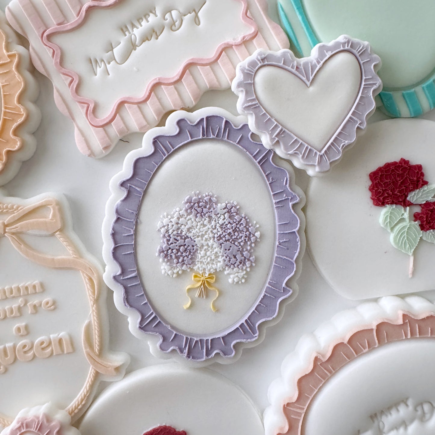 Mini Baby Breath Cookie Stamp & Cutter