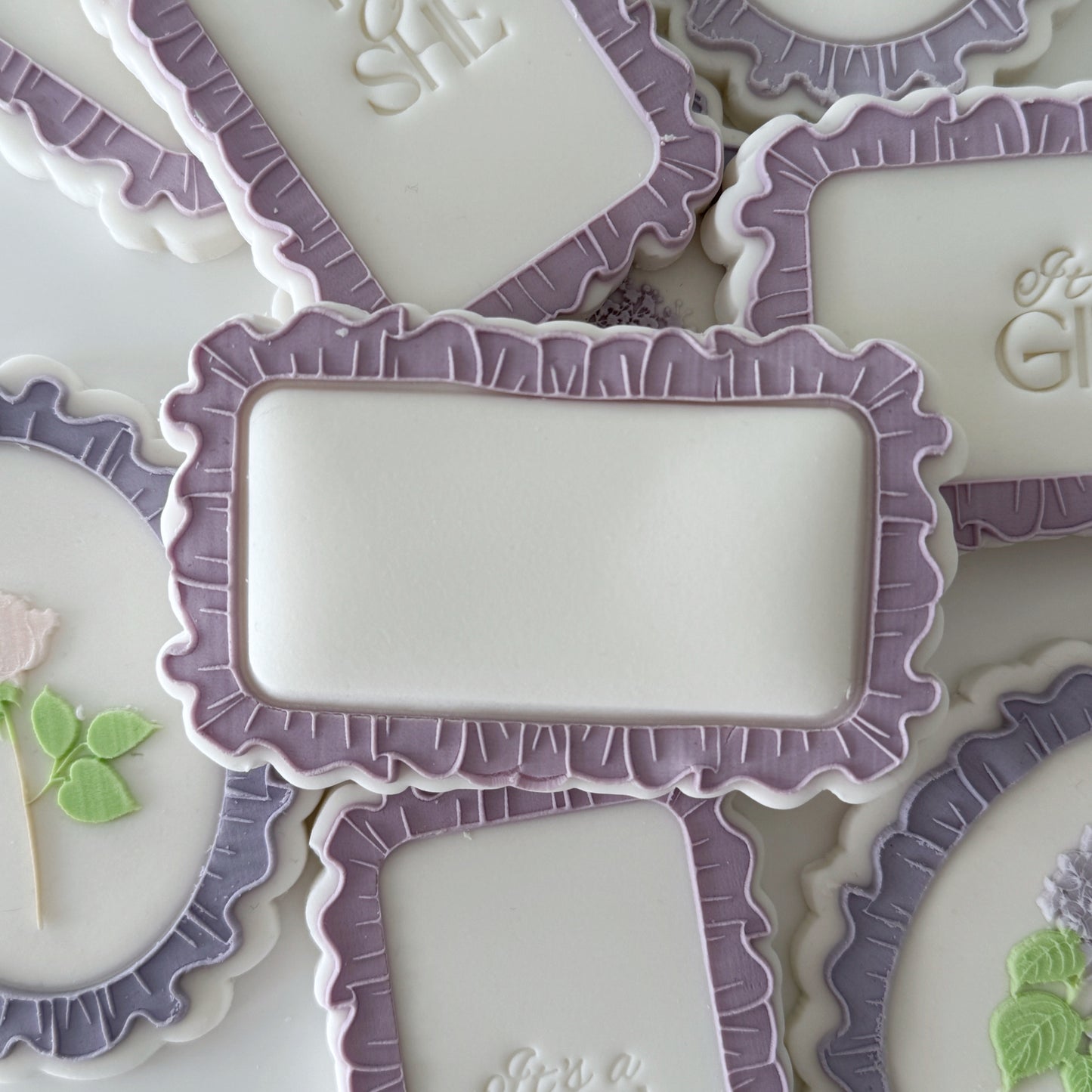 Rectangle Frilled Edge Cookie Stamp & Cutter