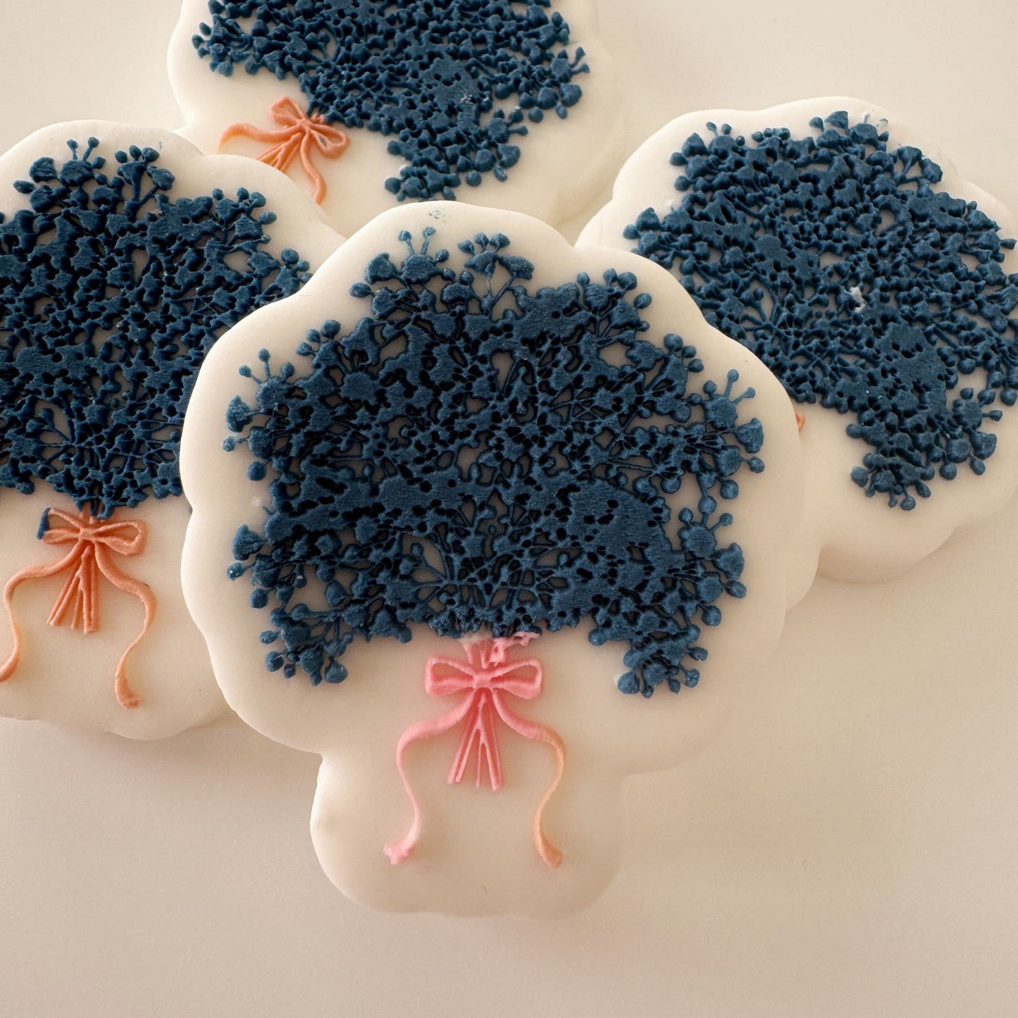 Mini Baby Breath Cookie Stamp & Cutter