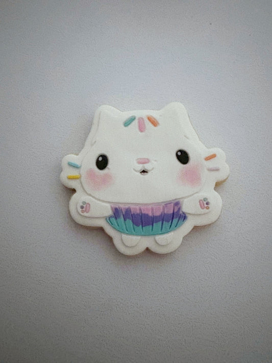 Gabby Dollhouse Cakey Cookie Stamp & Cutter