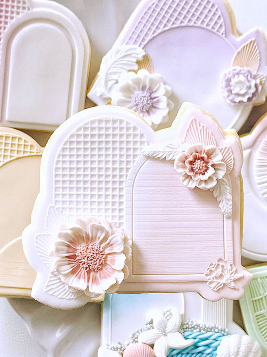 Fan Florals Double Arch Cookie Stamp & Cutter