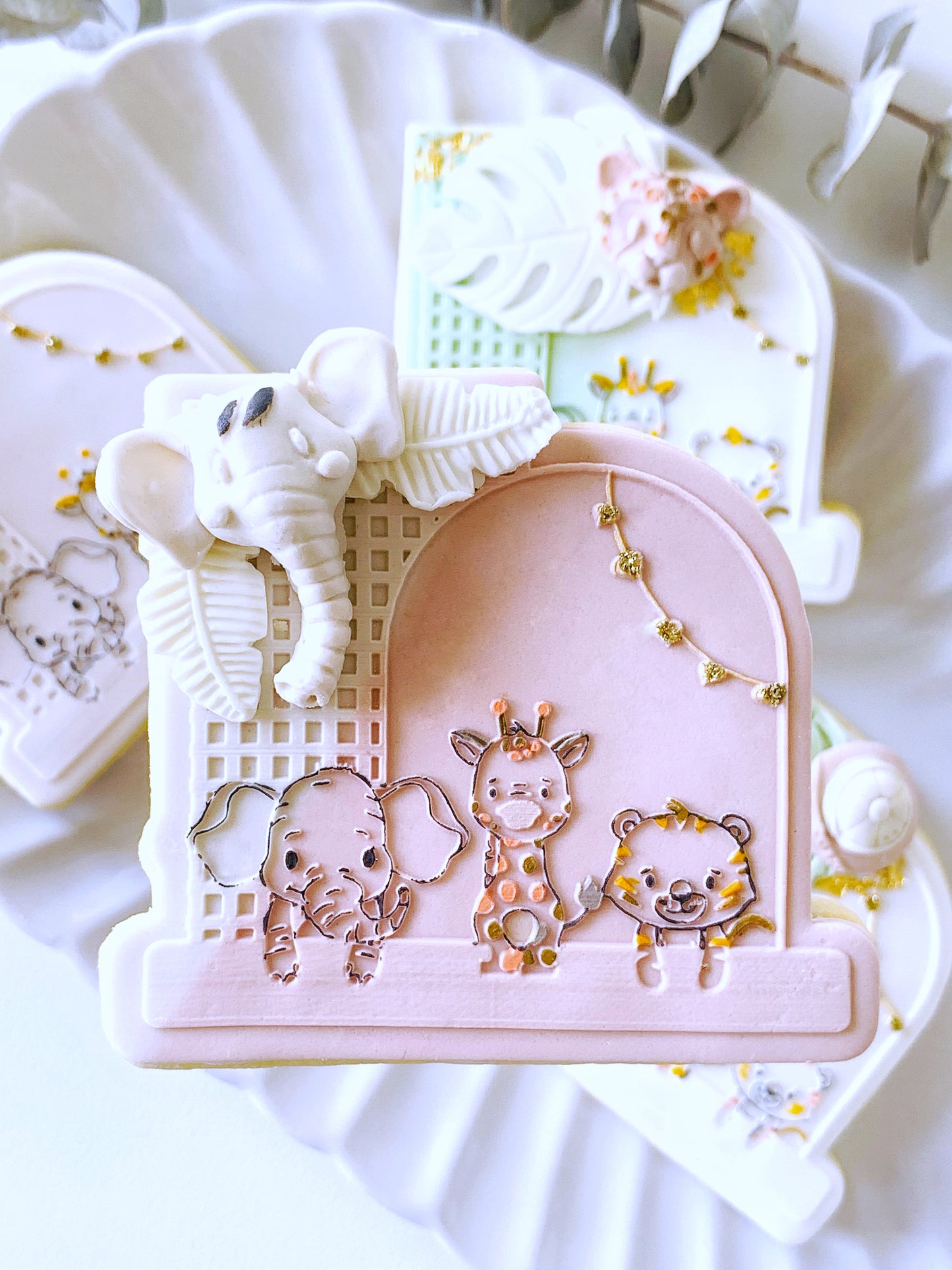 Safari Arch Cookie Stamp & Cutter