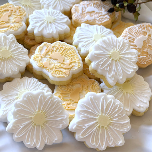 Mini Daisy & Rose Flower Cookie Stamp & Cutter Set