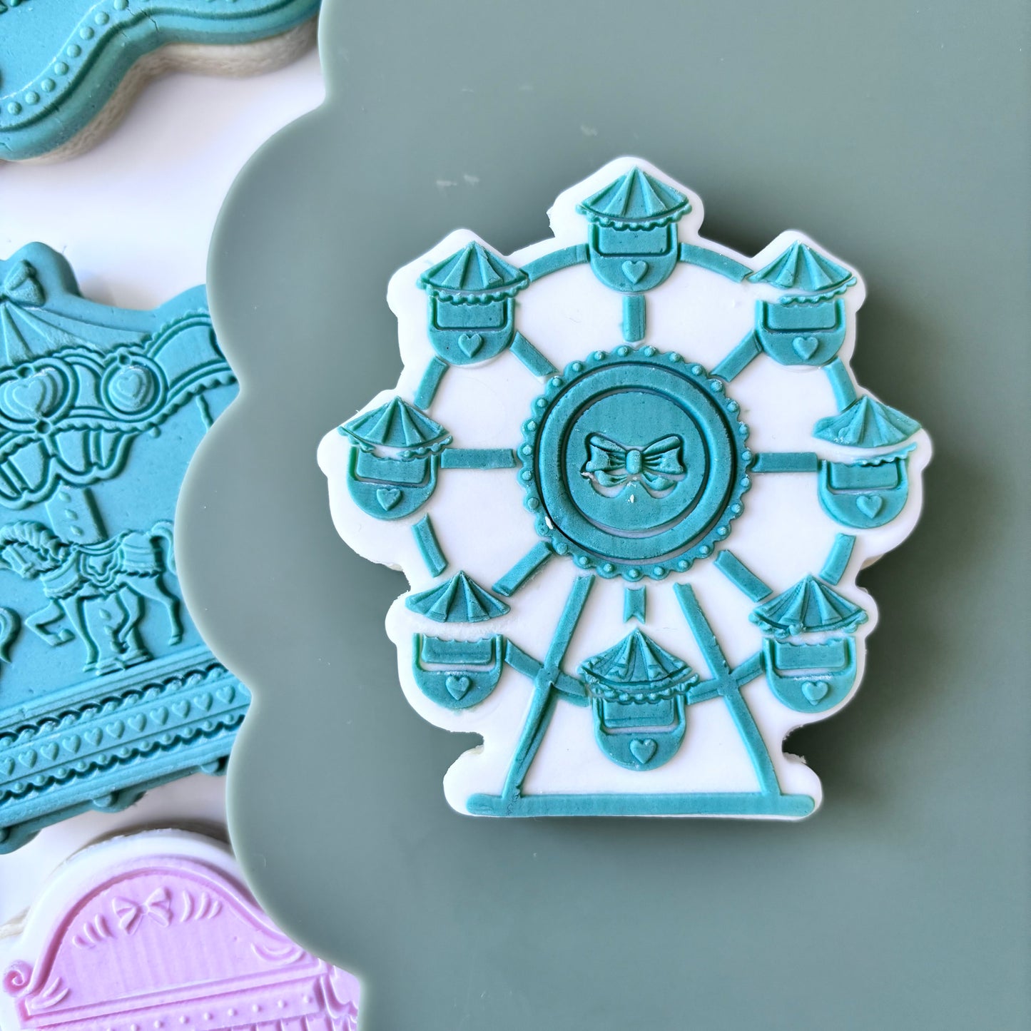 Carousel Ferris Wheel Cookie Stamp & Cutter