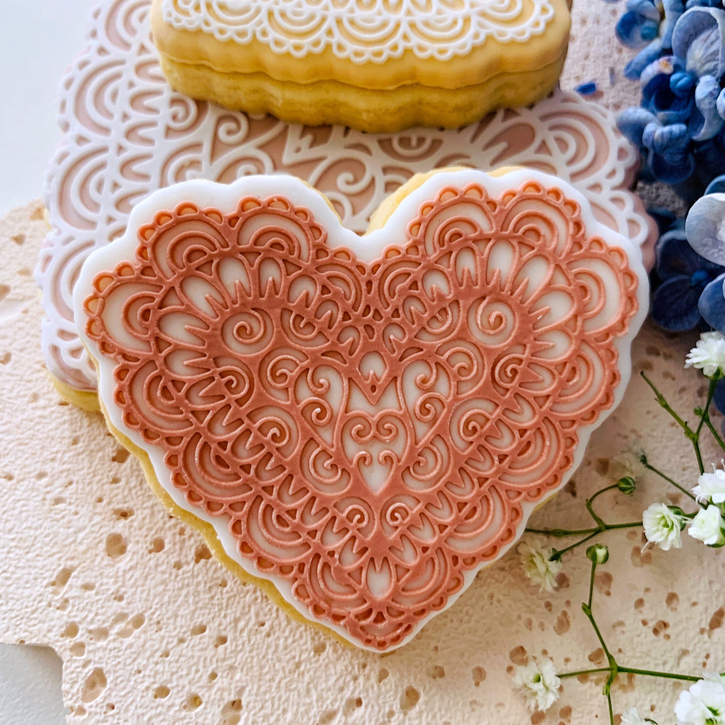 Lacey Heart Cookie Stamp & Cutter