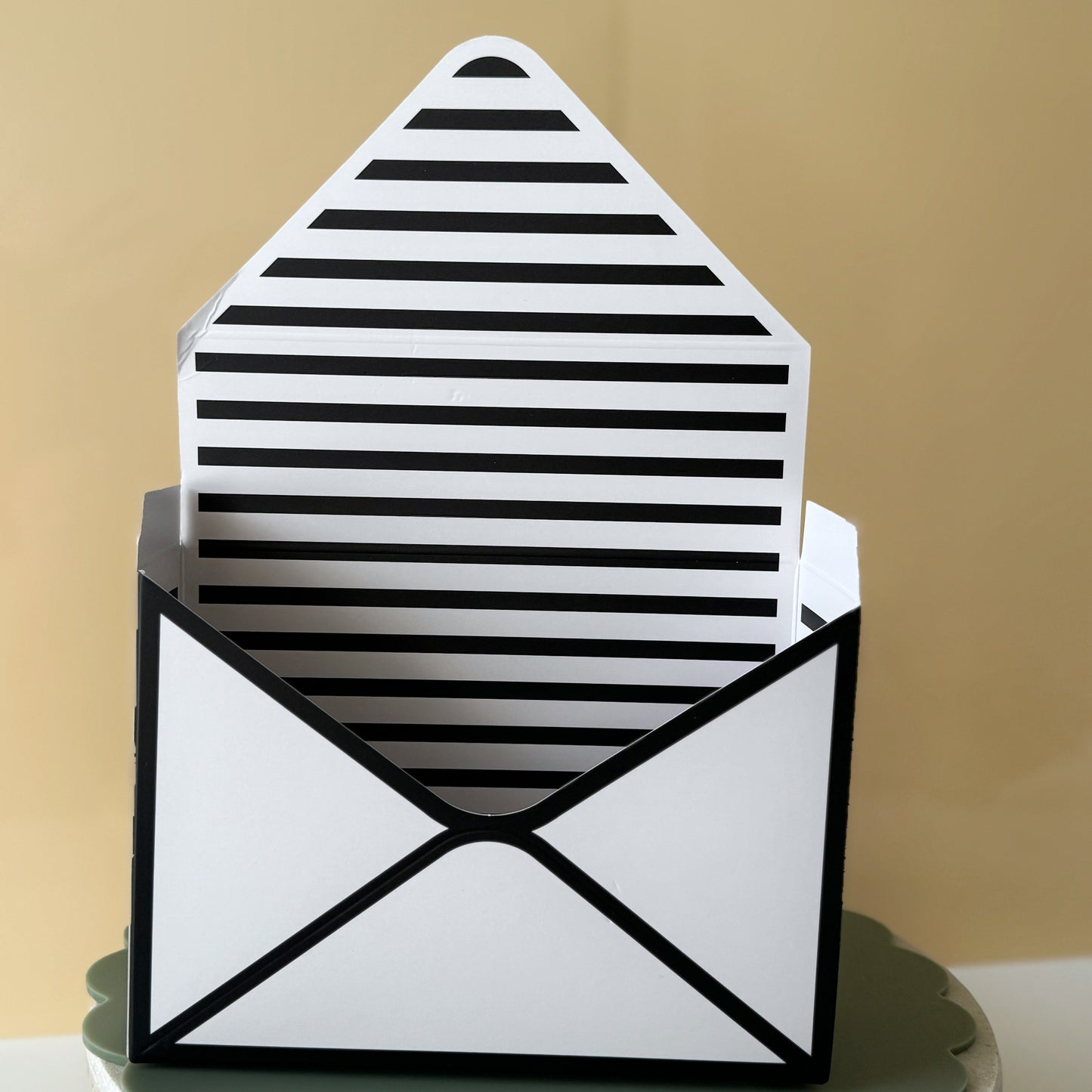 Envelope Gift Box - White Black stripe