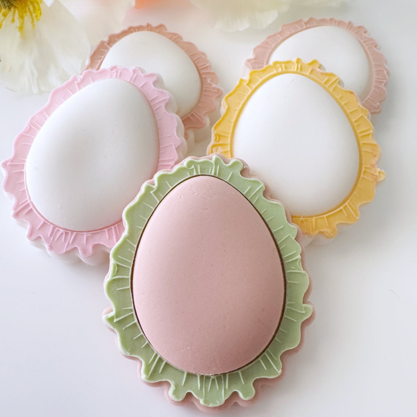 5cm Cutout Frilled Egg Cookie Stamp & Cutter