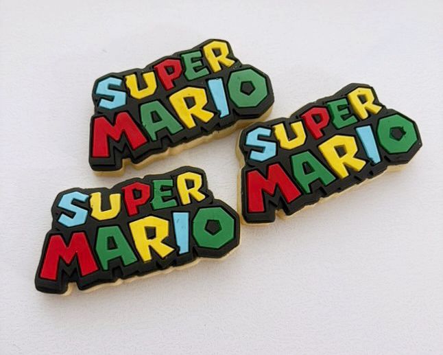 Super Mario Sign Cookie Stamp & Cutter