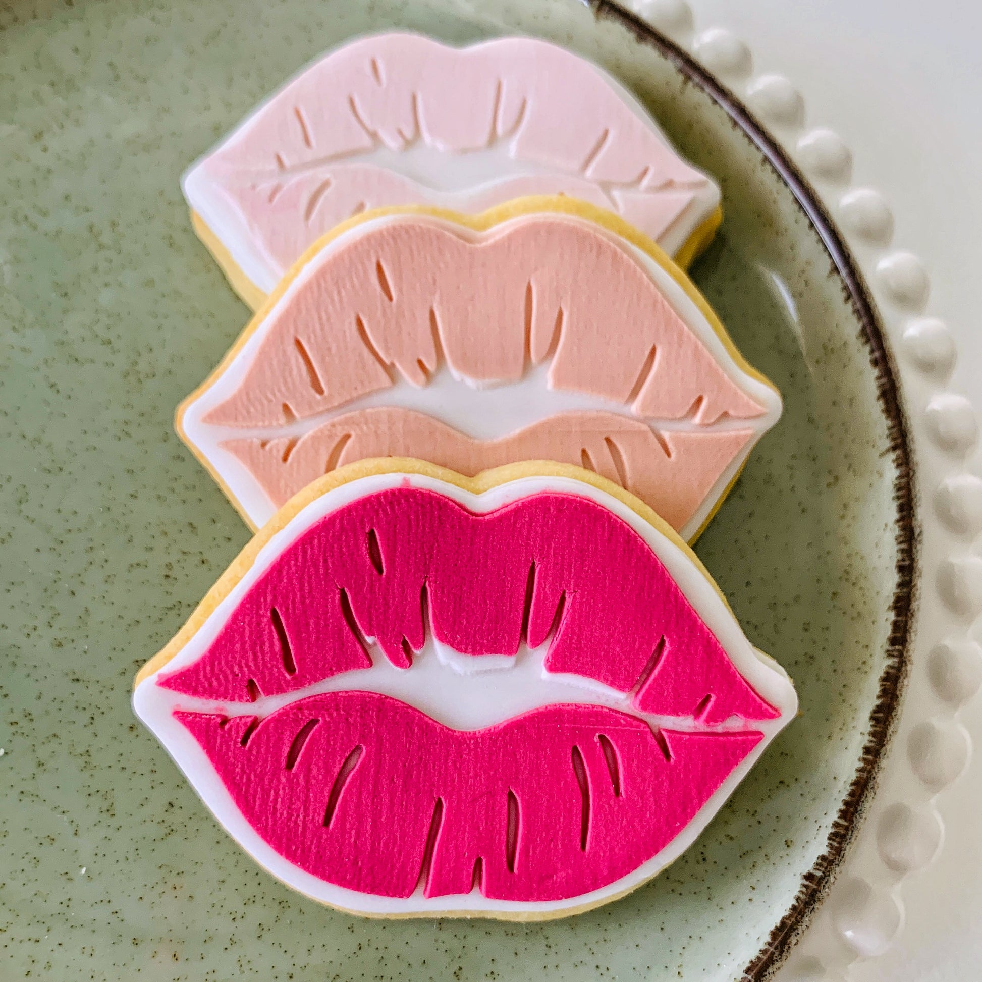 Lace Lingerie Cookie Stamp & Cutter – Kuki Creative