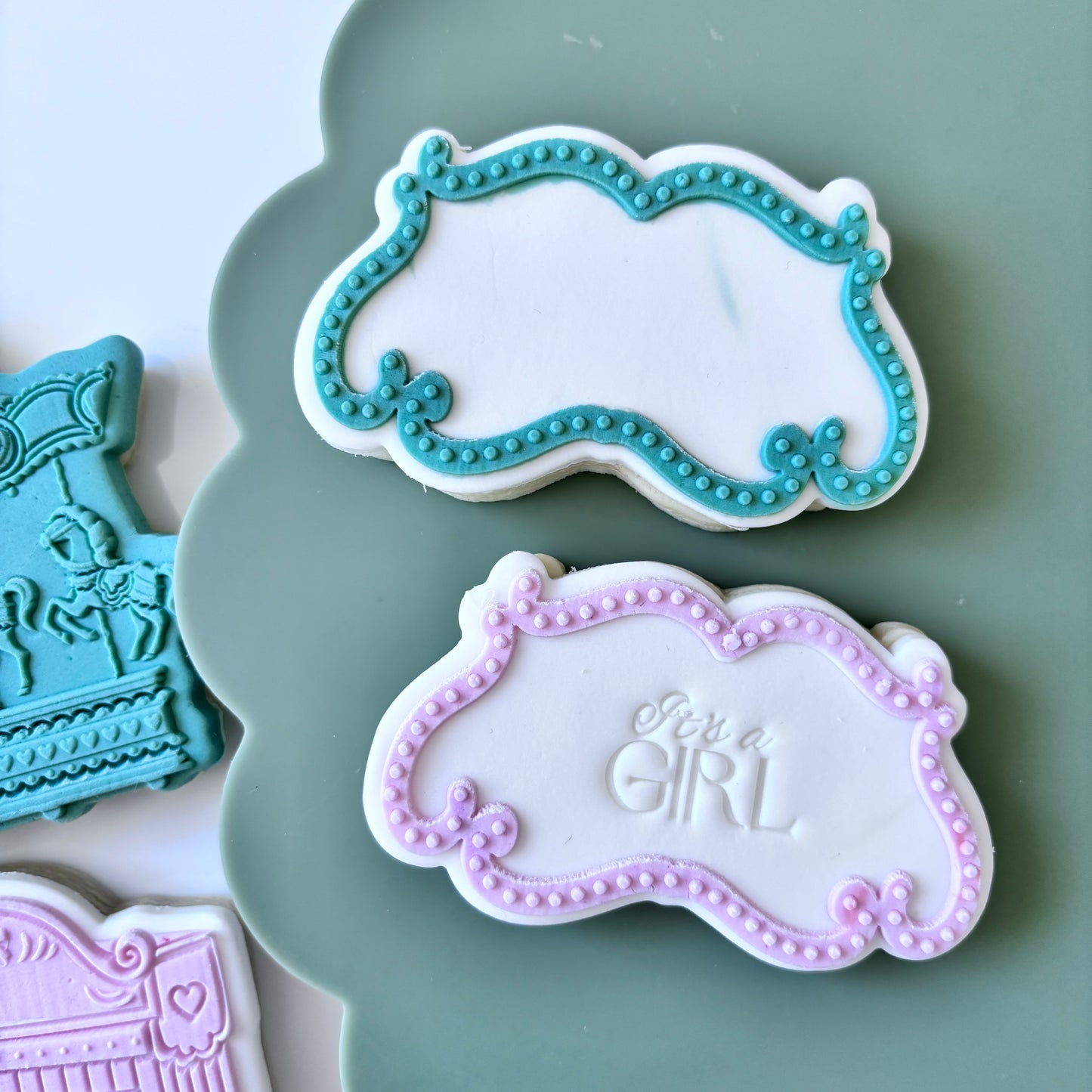 Carousel Frame Cookie Stamp & Cutter