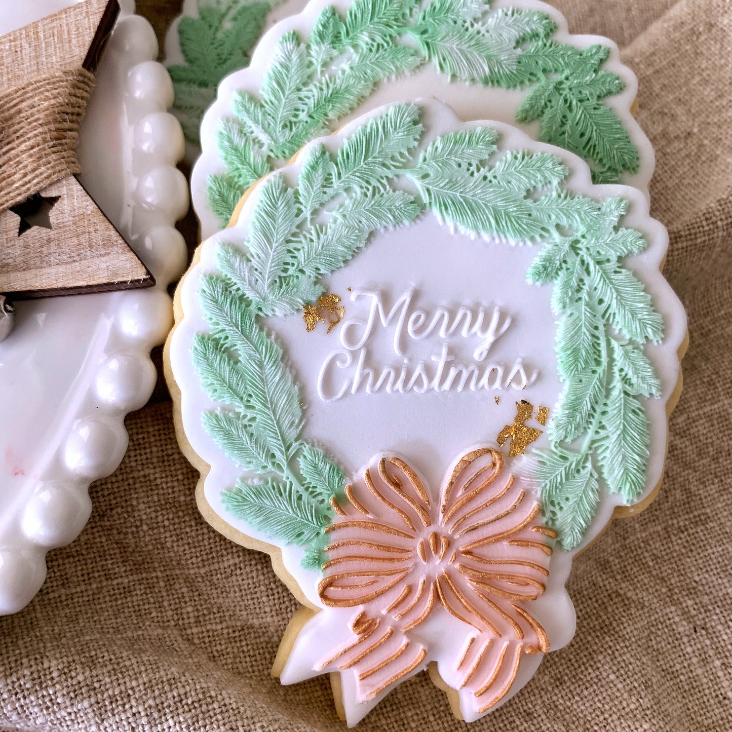 Christmas Wreath Cookie Stamp & Cutter