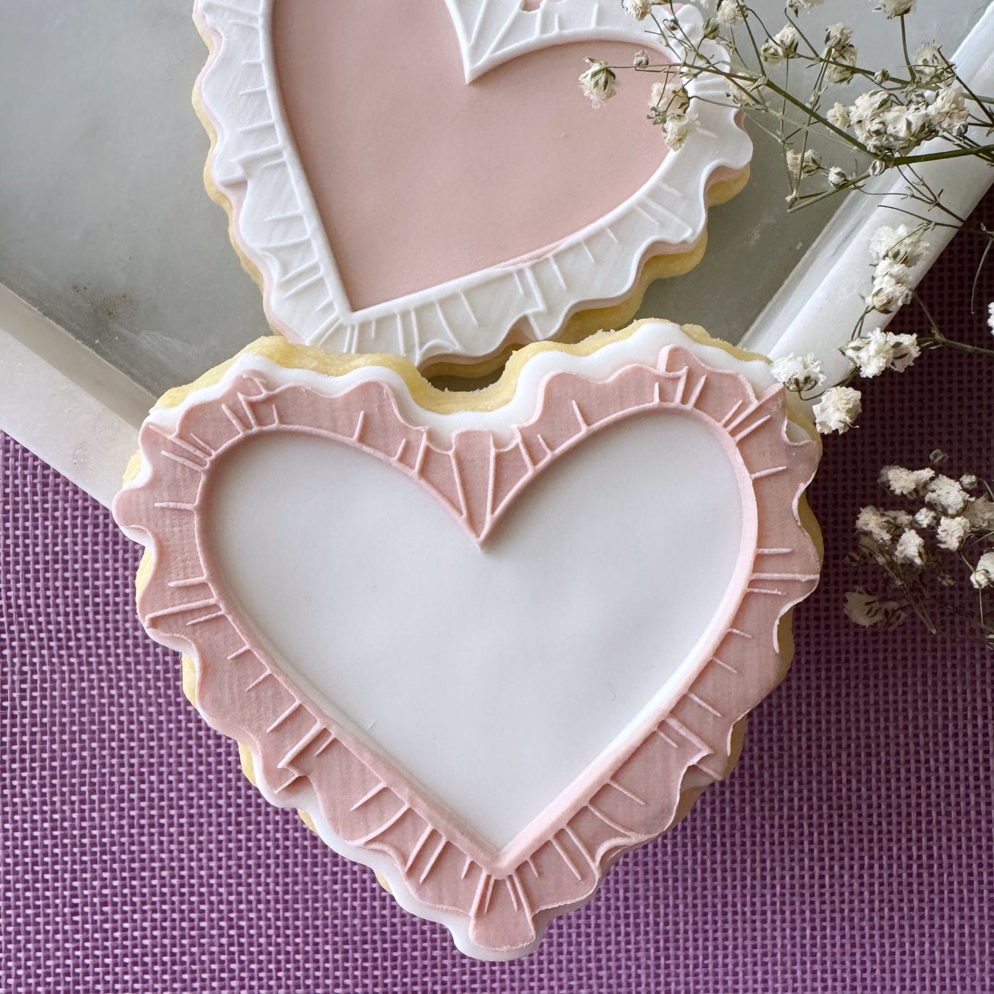 Heart Frilled Edge Cookie Stamp & Cutter