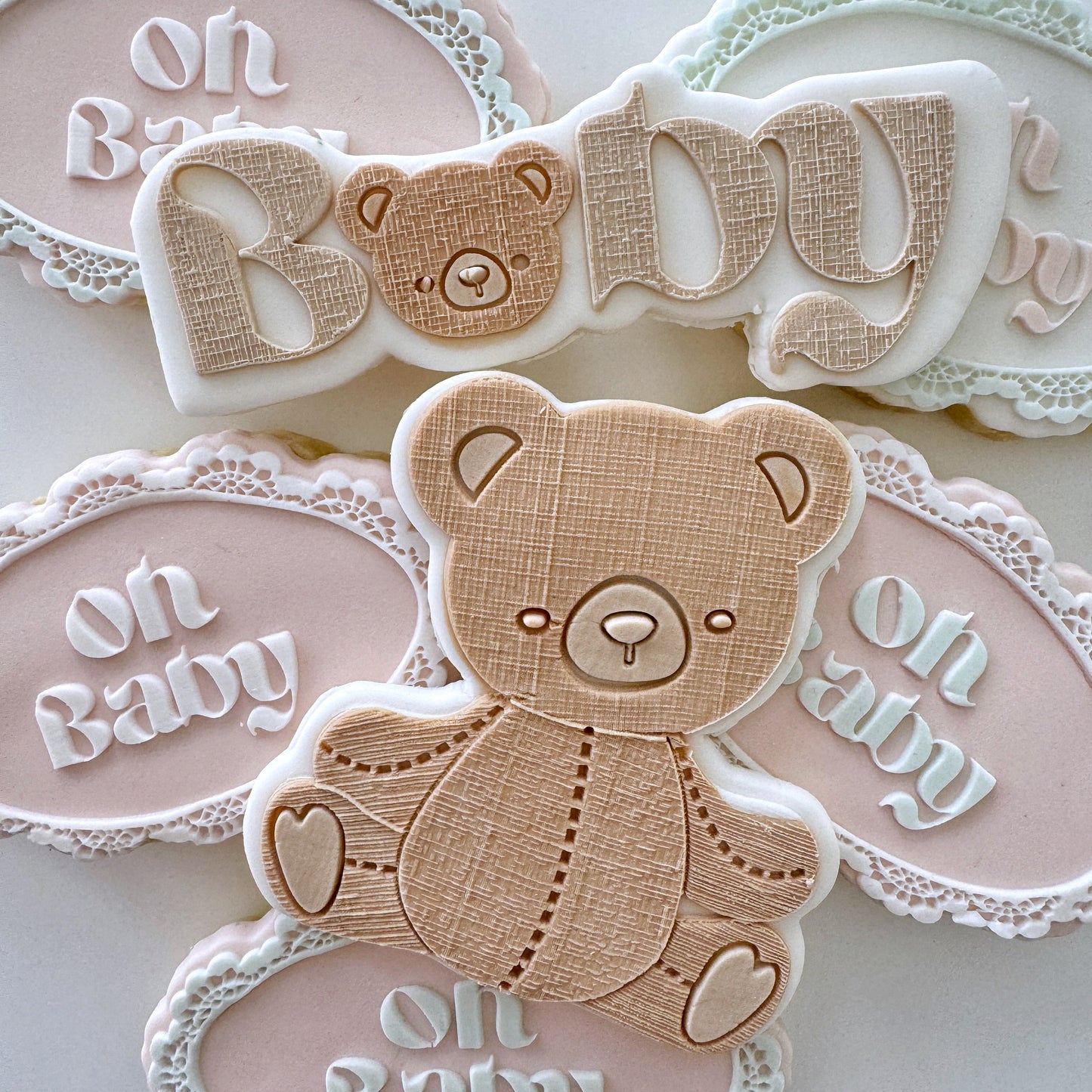 Oh Baby Lace Border Cookie Stamp & Cutter