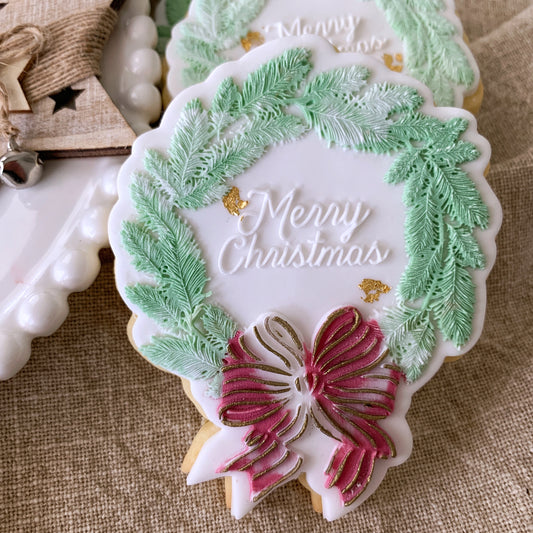 Standard Christmas Wreath Cookie Stamp & Cutter