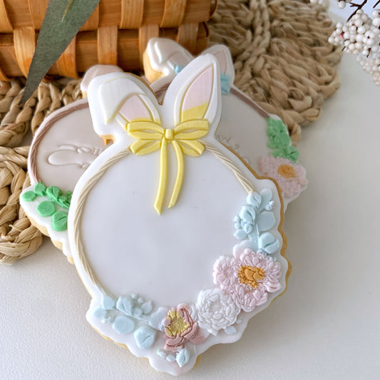 Easter Wreath With Bow Cookie Stamp and Cutter