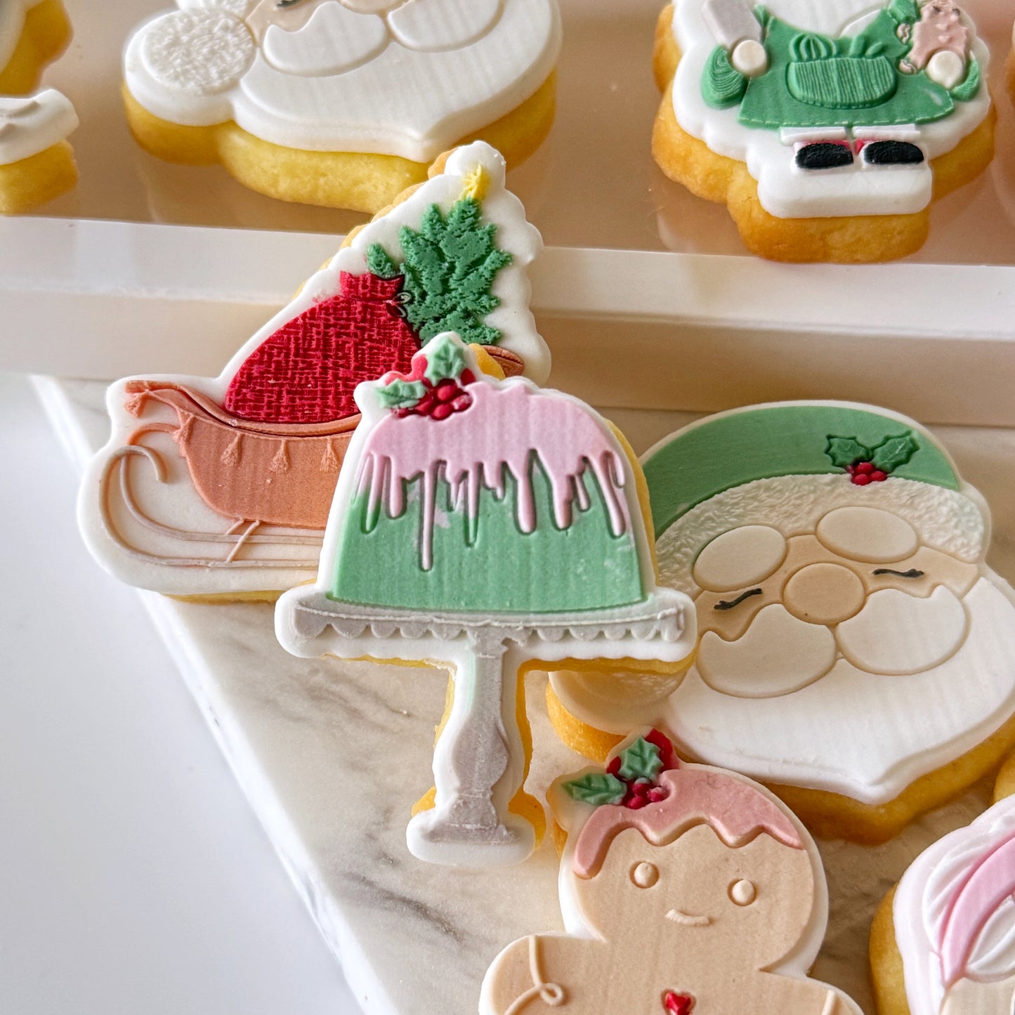 BUNDLE - 5cm Christmas Mini Cookie Plates & Cutters