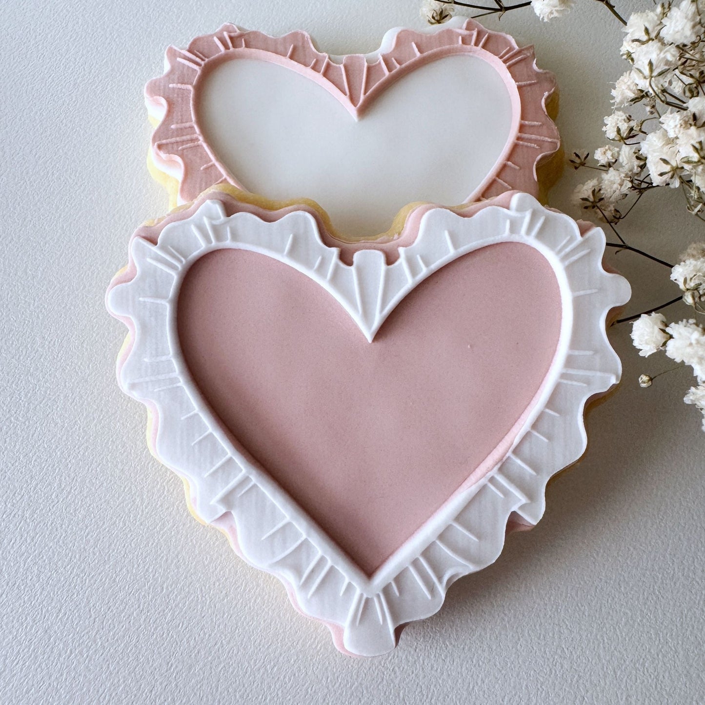 Heart Frilled Edge Cookie Stamp & Cutter