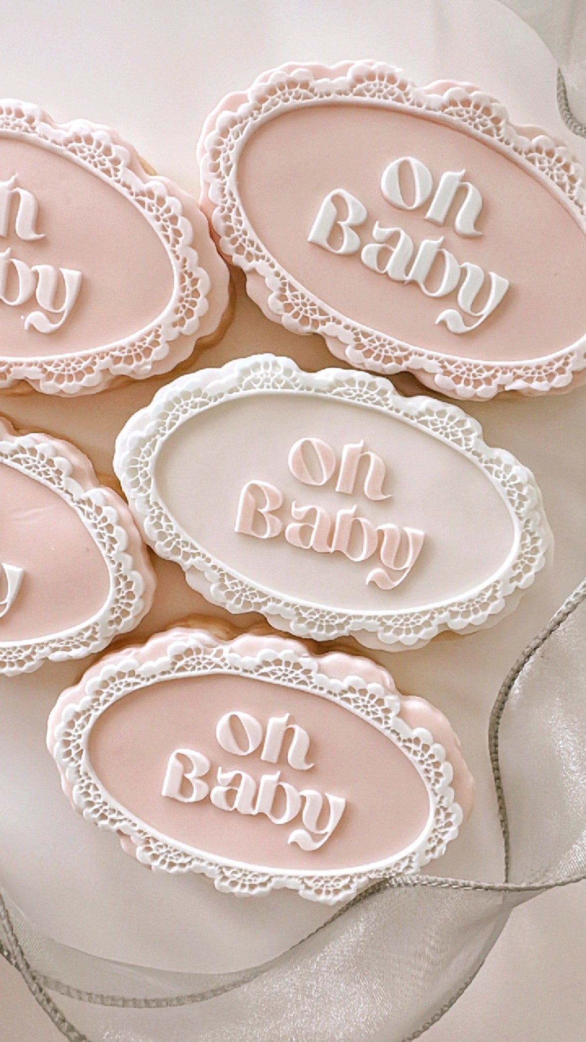 Oh Baby Lace Border Cookie Stamp & Cutter