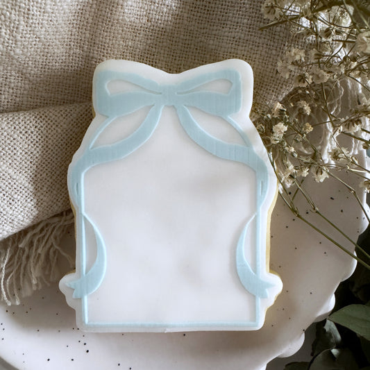 Elegant Bow Arch Cookie Stamp & Cutter