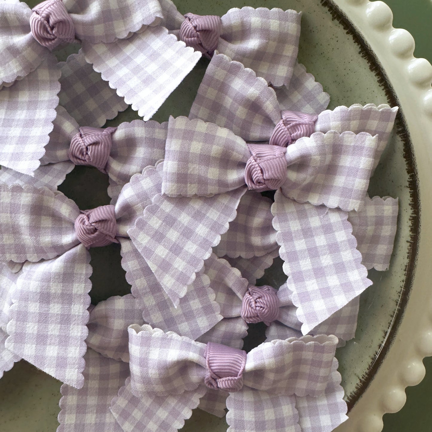 Lilac Gingham Pre tied bows (10pk)