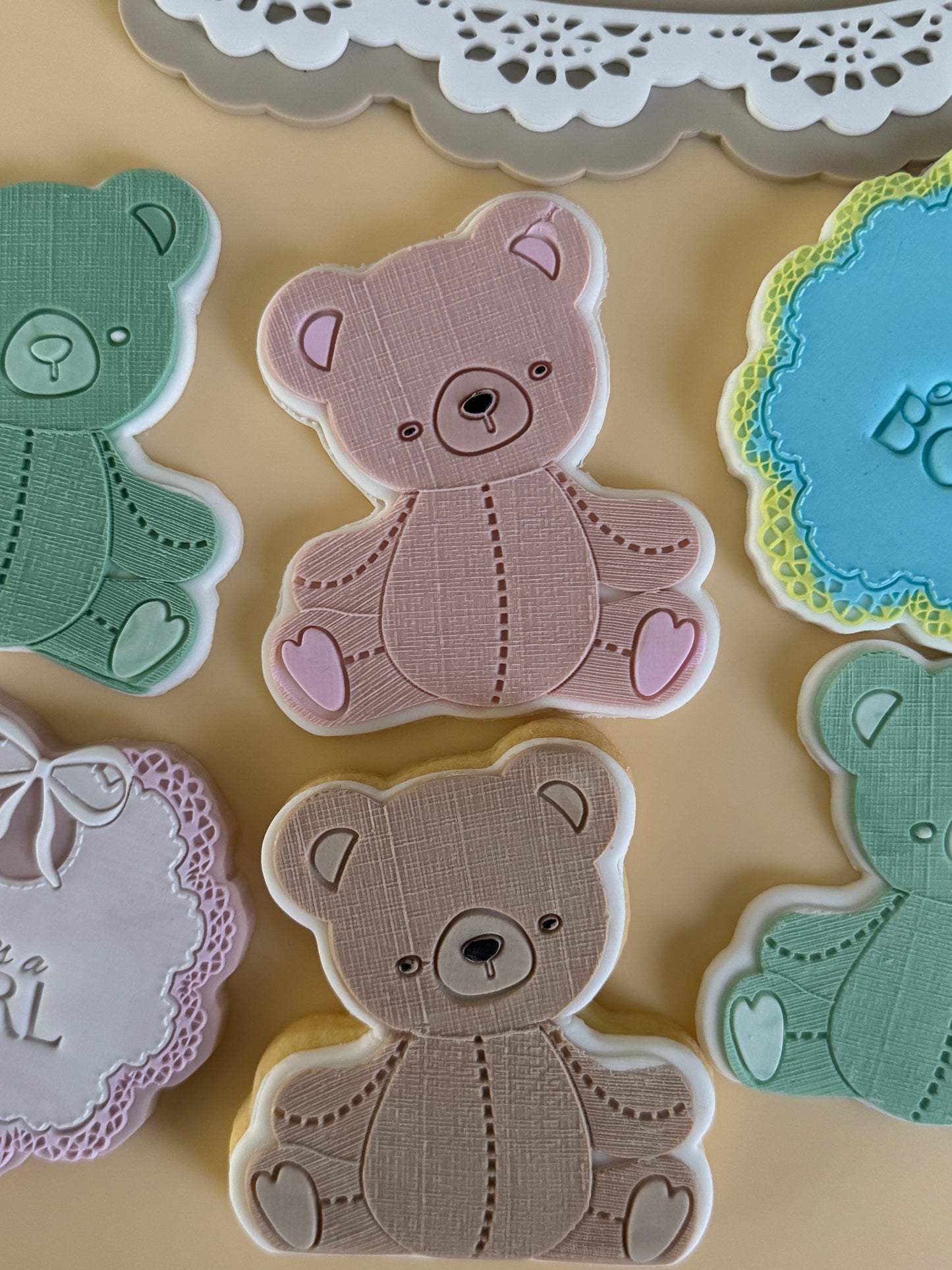 Albie Bear Cookie Stamp & Cutter