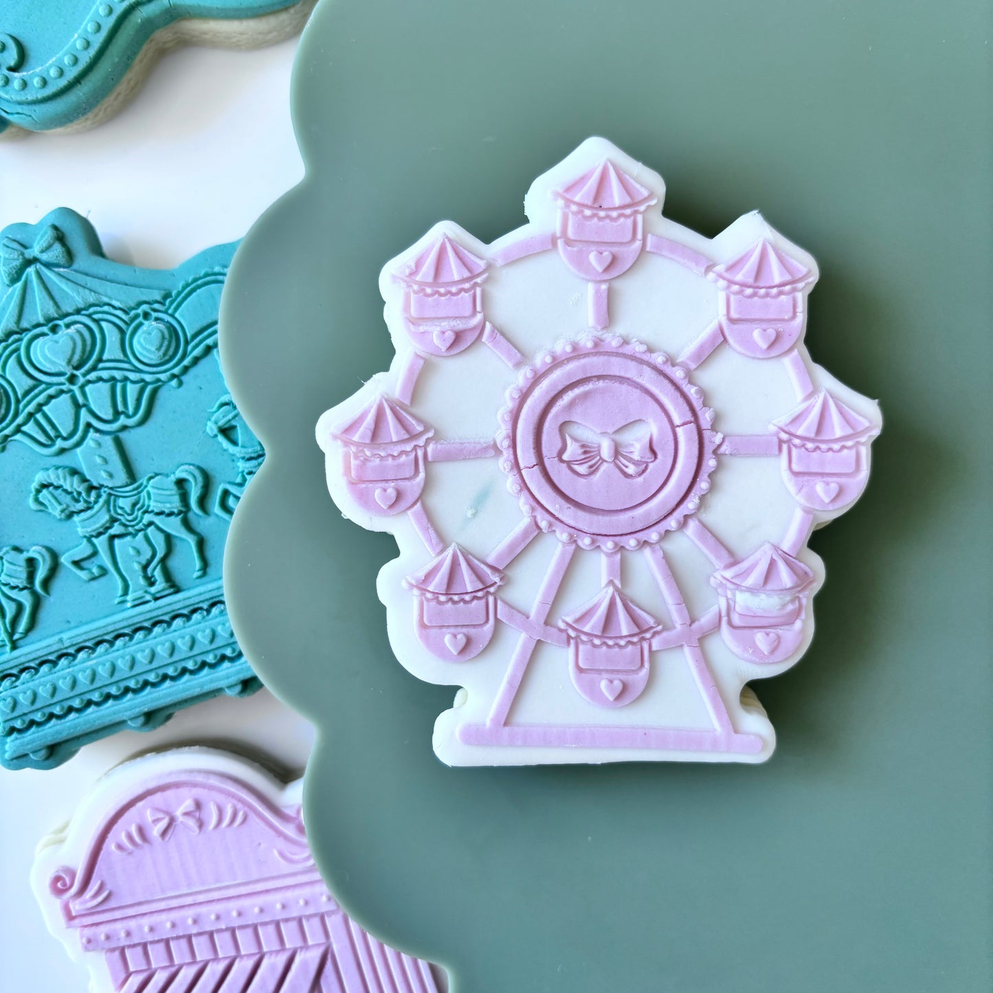 Carousel Ferris Wheel Cookie Stamp & Cutter