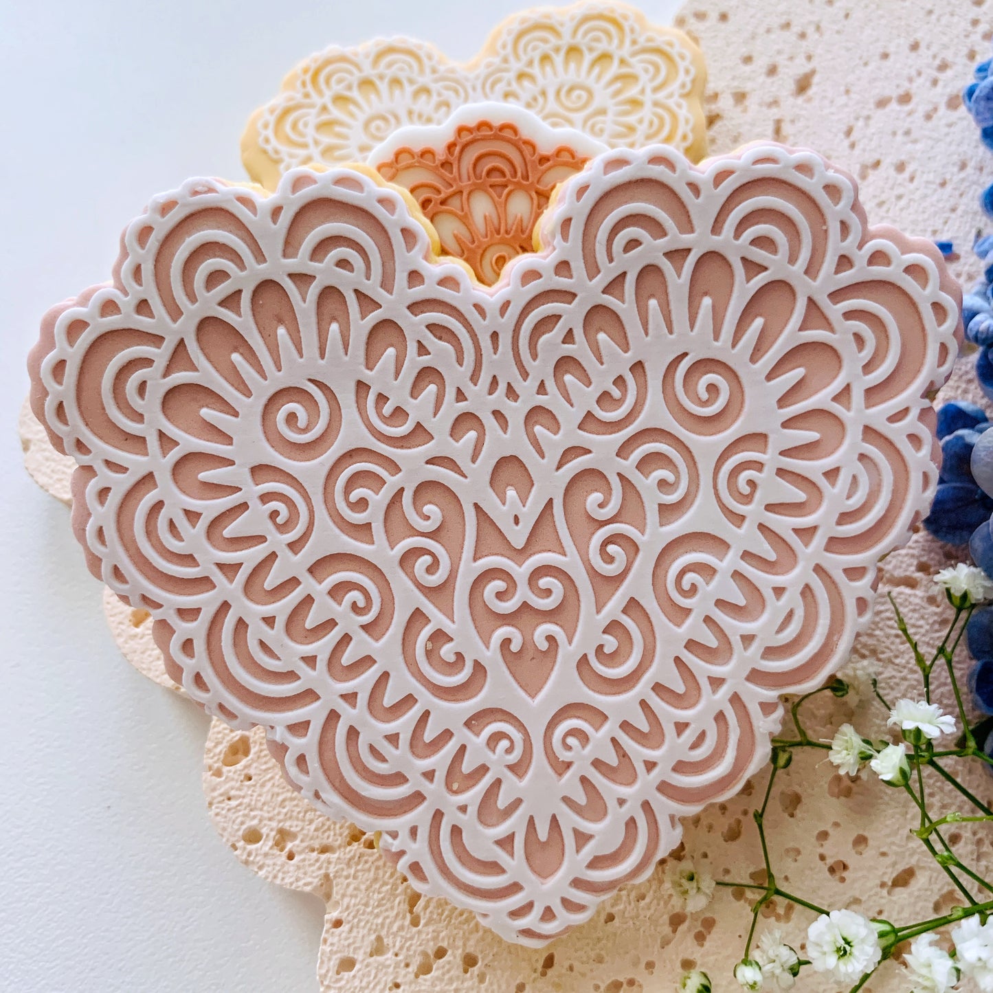 Large Lacey Heart Cookie Stamp & Cutter