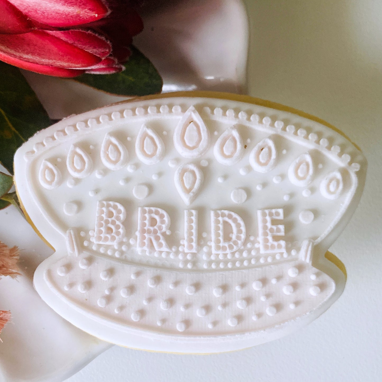 Small Glam Bride Hat Cookie Stamp & Cutter