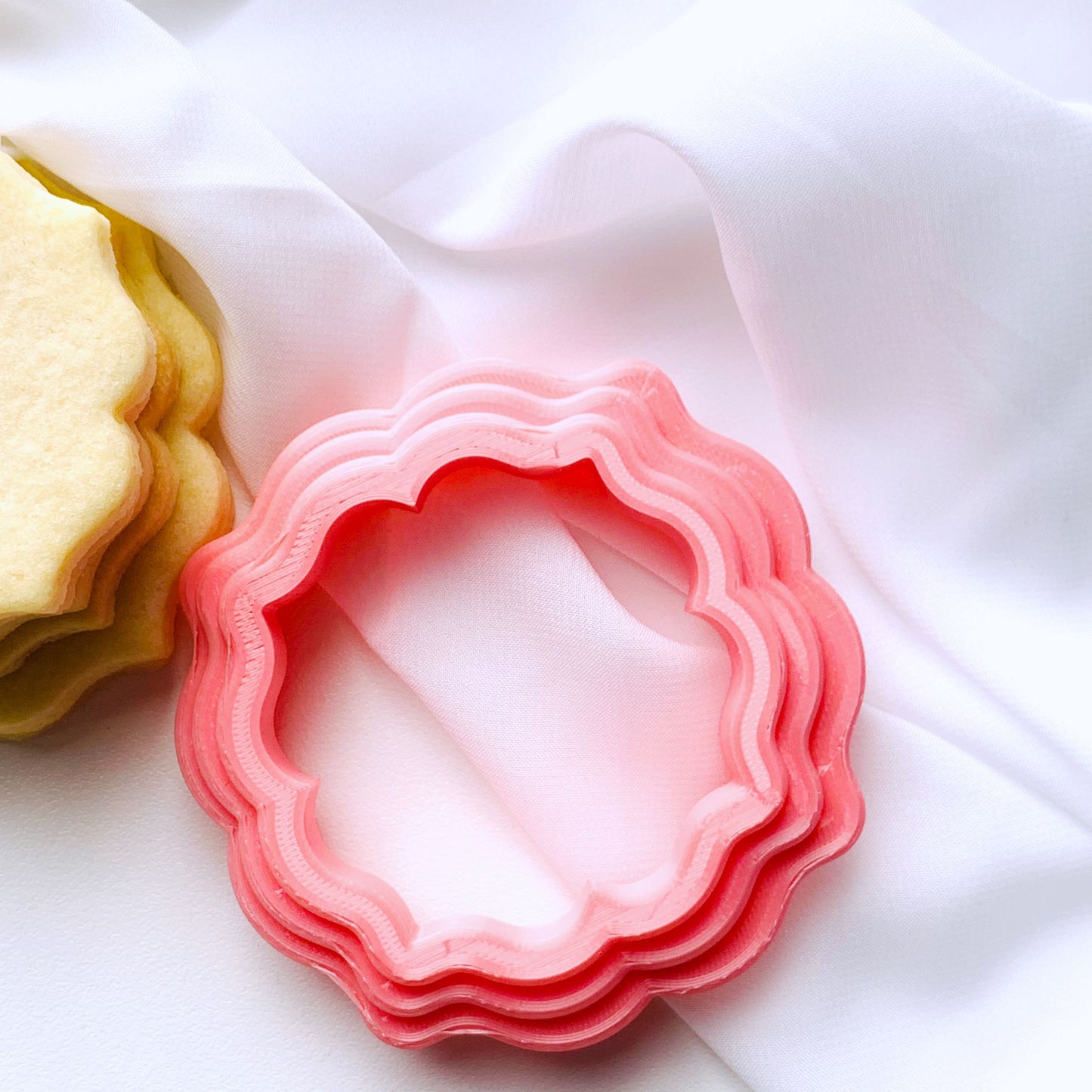 9cm Decorative Circle Cookie Cutter