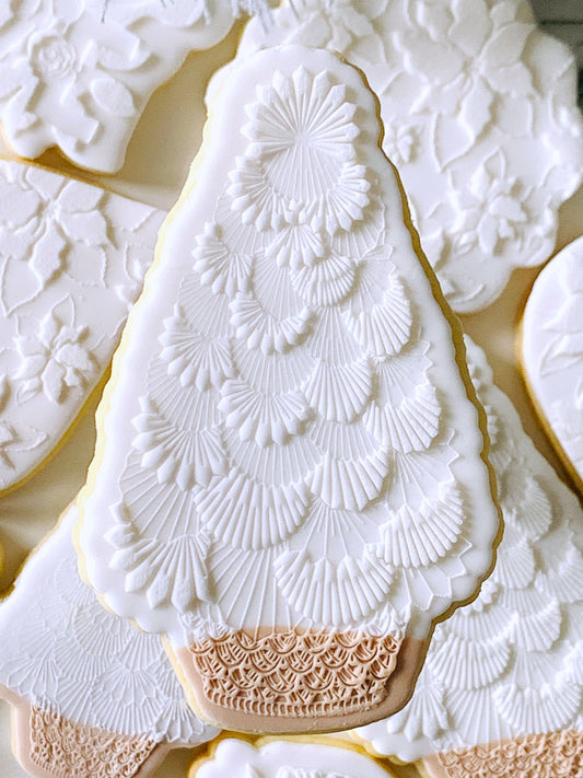 Large Fan Floral Christmas Tree Cookie Stamp & Cutter